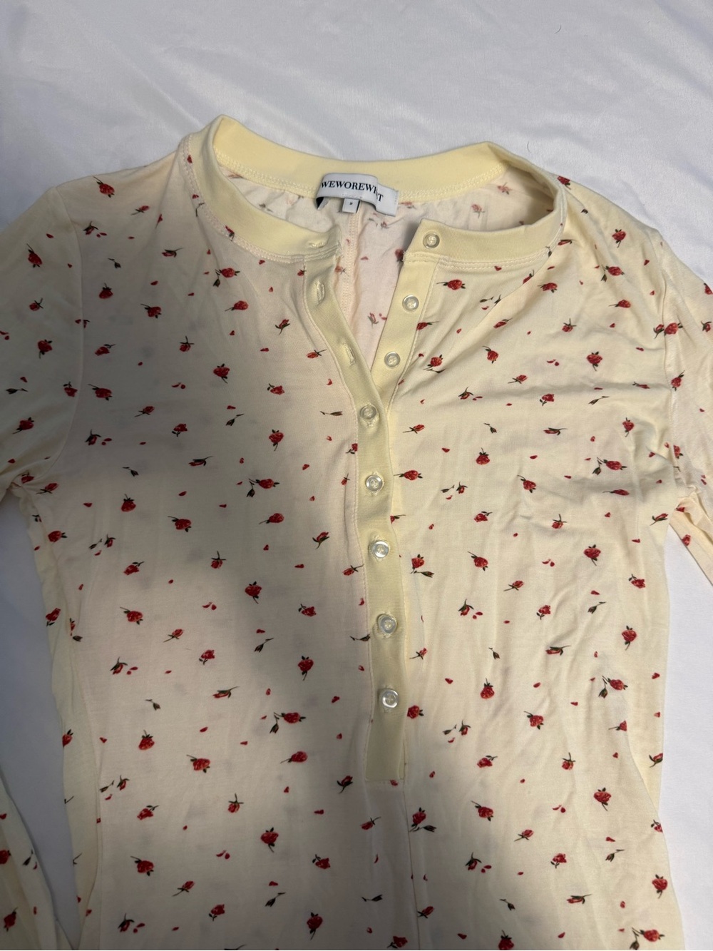 Weworewhat cream flower print lounge romper size small